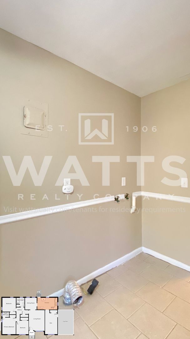 Building Photo - 3 Bedroom Home in Gardendale