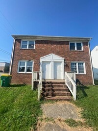 Building Photo - 808 Arlington Rd