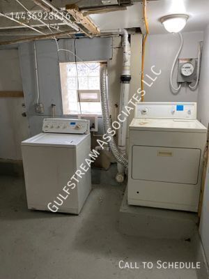 Building Photo - 2611 W Fairmount Ave