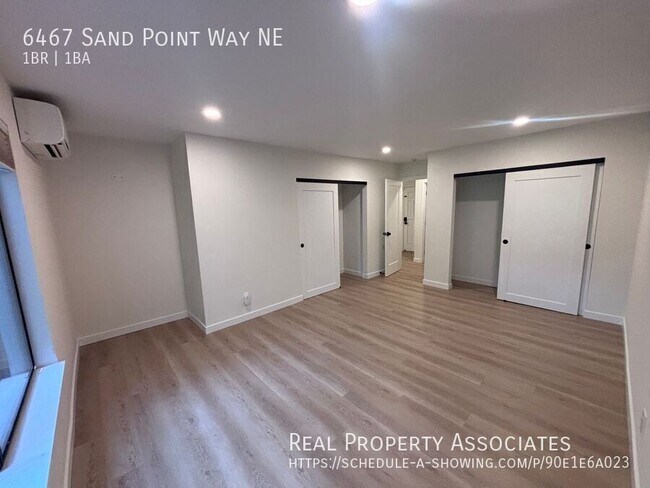 Building Photo - 6467 Sand Point Way NE