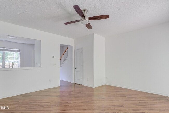 Building Photo - 306 Orchard Park Dr