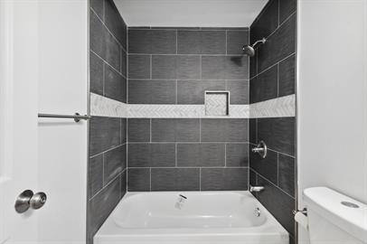 Building Photo - 3458 6th St