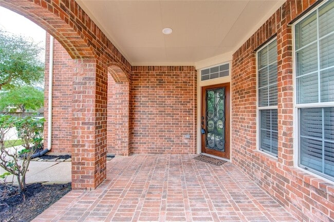 Building Photo - 25419 Hall Meadow Ln