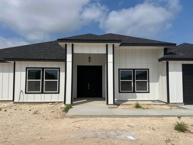 Building Photo - 1787 Diego Loop