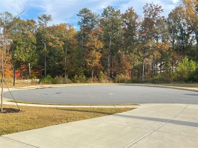 Building Photo - 2140 Adam Acres Dr