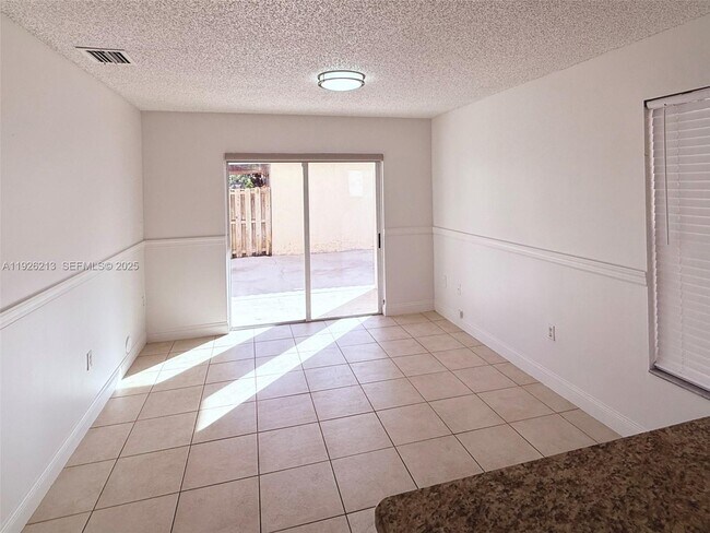 Building Photo - 15124 SW 141st Terrace