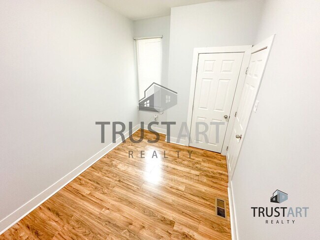 Building Photo - 2515 N Natrona St