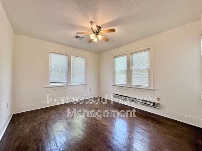 Building Photo - 509 W Hill St