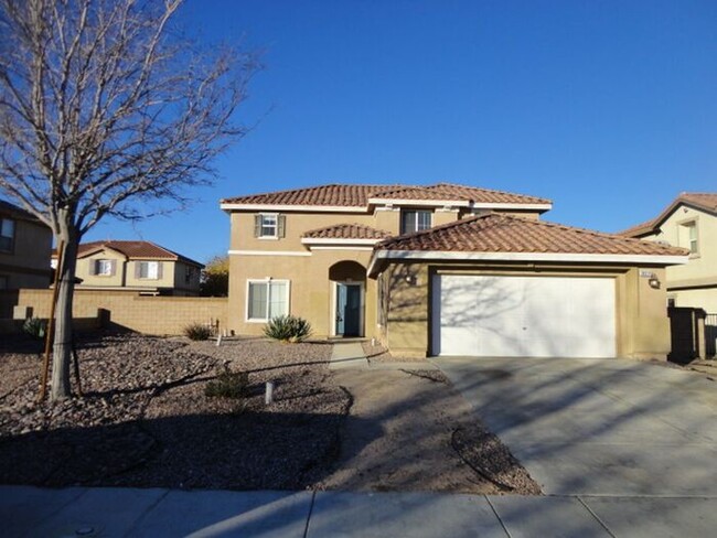 Primary Photo - Beautiful 4 + 2.5 Home Palmdale