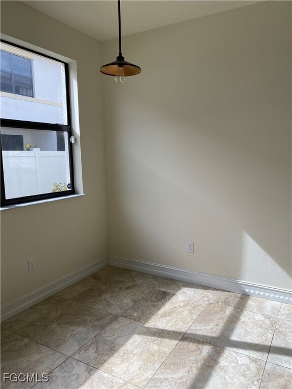 Building Photo - 9451 Sardinia Way