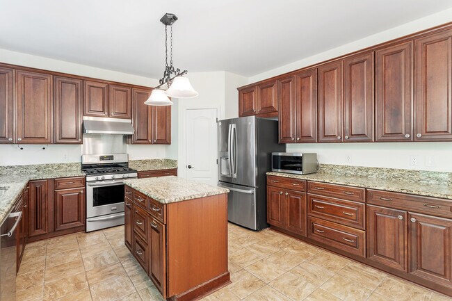 Building Photo - 2507 Dawn Ridge Ct