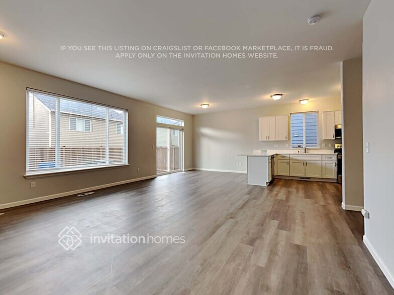 Building Photo - 17432 93rd Ave Ct E