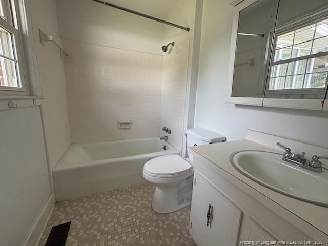 Building Photo - 1447 Gairloch Dr
