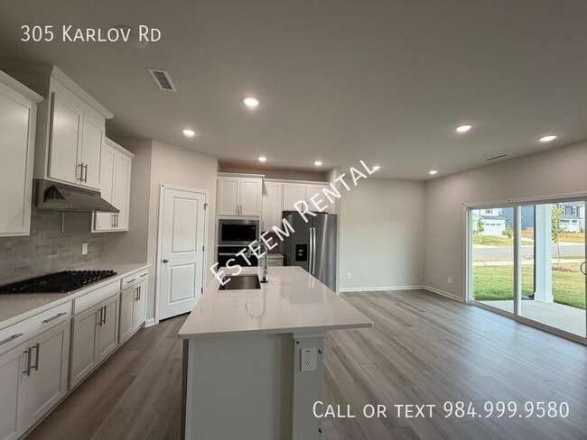 Building Photo - 305 Karlov Rd