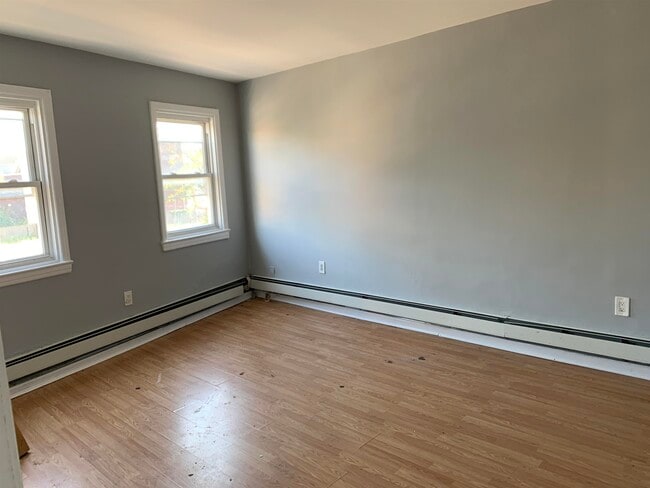 Building Photo - 93 Ocean Ave