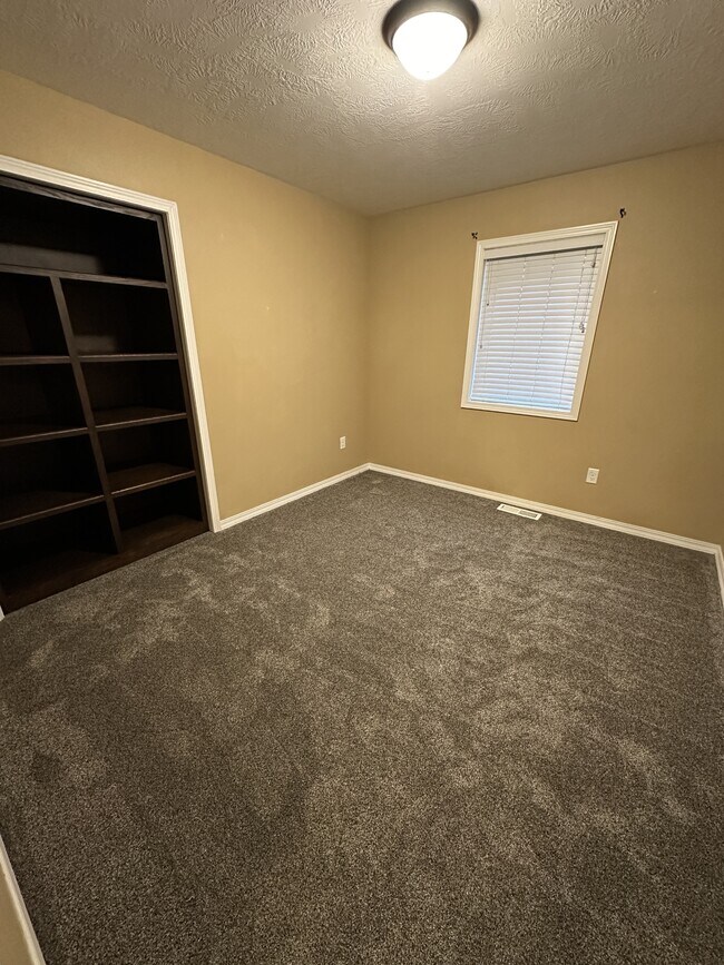 Building Photo - 1413 29th Ave S