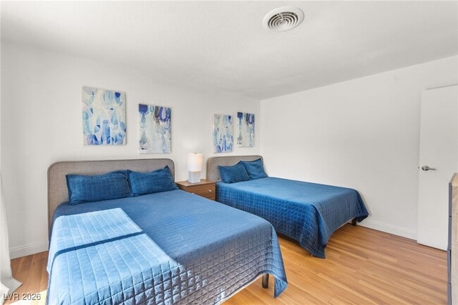 Building Photo - 1531 Commanche Dr