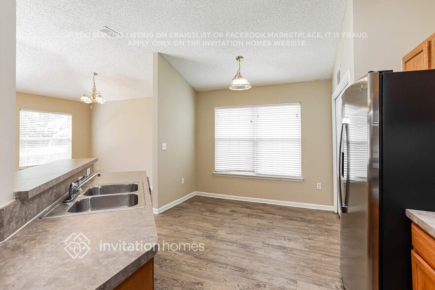 Building Photo - 3513 Whisper Creek Blvd