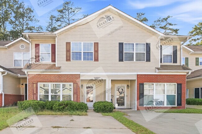 Building Photo - 235 Shenandoah Dr