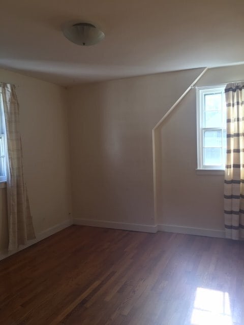 Building Photo - Four Bedroom 3.5 Bath Churchill Home