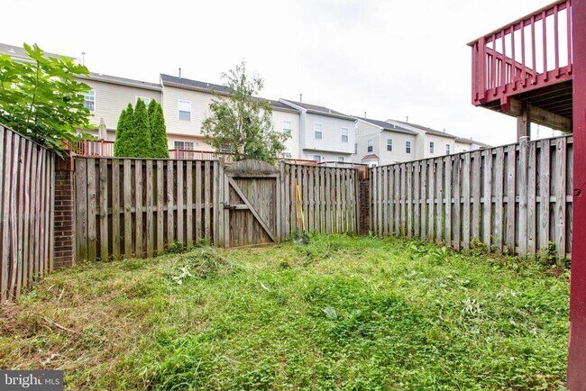 Building Photo - 3318 Hibiscus Ct