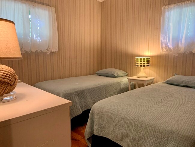 Building Photo - 67 Cable Rd