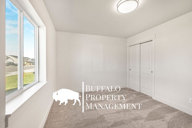 Building Photo - Welcome to Your Dream Home in Sugar City!