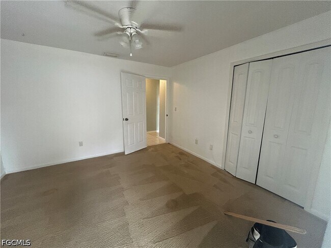 Building Photo - 1228 SE 24th Ave