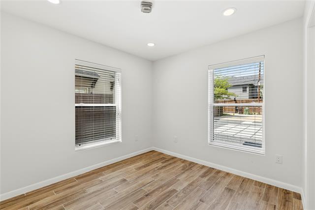 Building Photo - 4518 Roland Ave