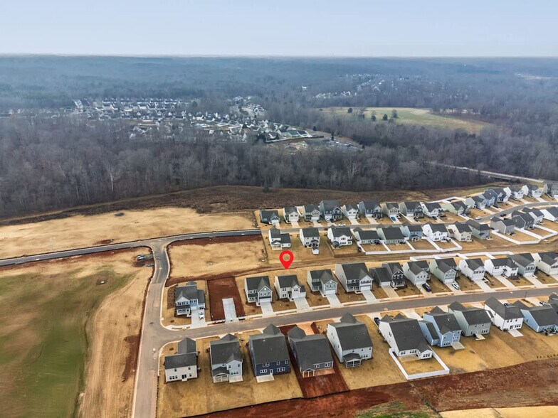 Building Photo - 3107 Highlander Pt