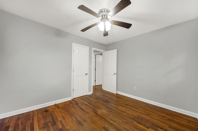Building Photo - Lovely Three Bedroom Home in Monroe!