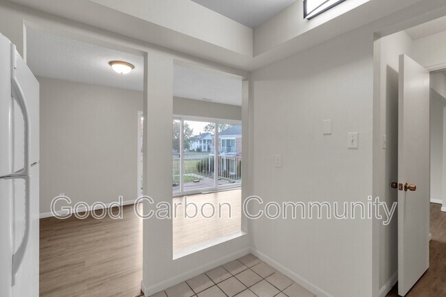 Building Photo - 2697 Baseline Rd