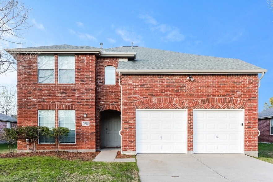 Primary Photo - 145 Redbud Dr