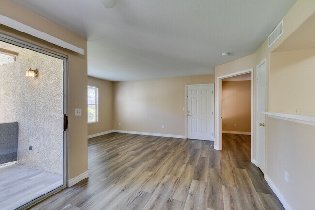 Building Photo - 2300 E Silverado Ranch Blvd