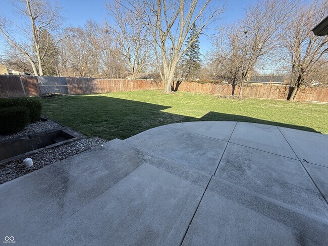 Building Photo - 209 Blairsden Ave