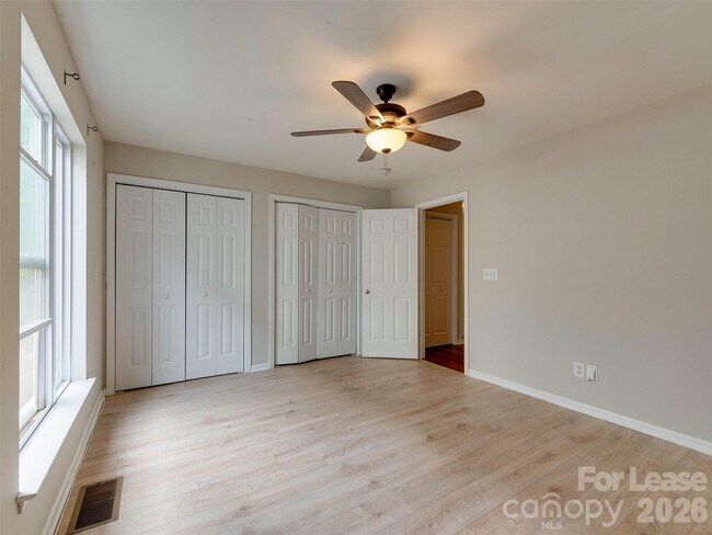 Building Photo - 3729 Picasso Court