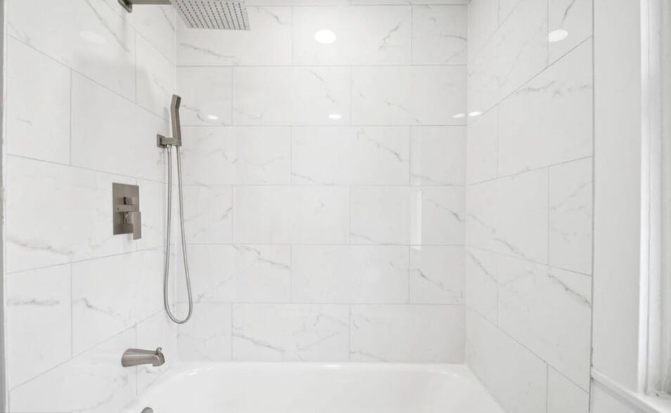 Building Photo - 3814 Walnut Ave