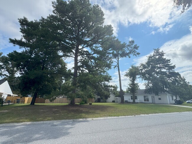 Building Photo - 316 Indigo Rd