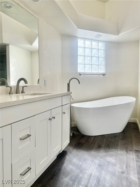 Building Photo - 6656 Goldencreek Way