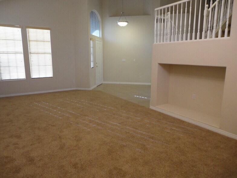 Building Photo - 8972 Augusta Blossom Ct