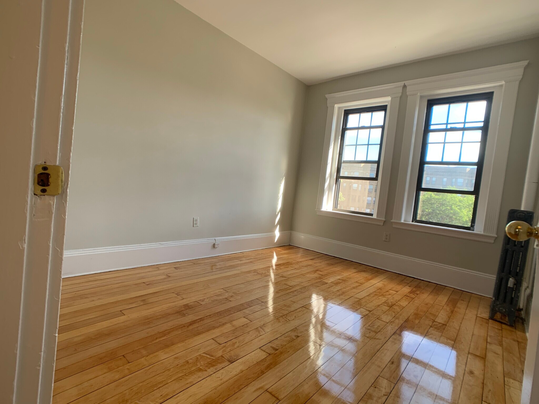 Building Photo - 1157 Commonwealth Ave