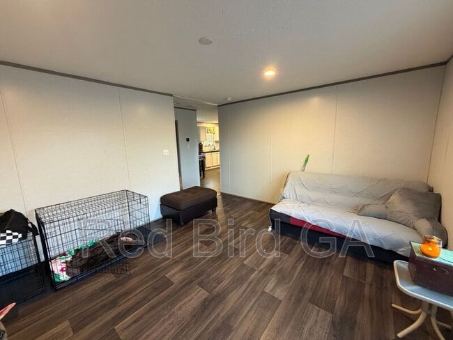 Building Photo - 2944 Jones Chapel Rd