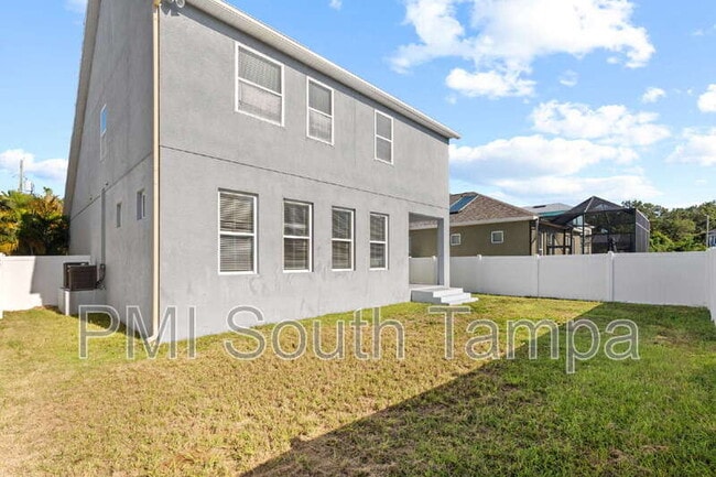 Building Photo - 7608 S West Shore Blvd