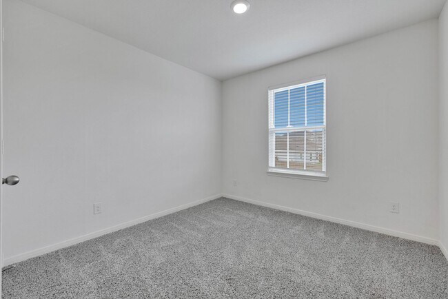 Building Photo - Charming Two-Story Home on Far West Side