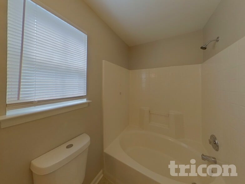 Building Photo - 6314 Spanish Moss Ln