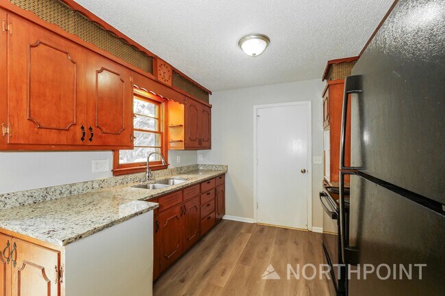 Building Photo - 3 BR/2BA | Newly Renovated Single Family Home | 1-Car Covered Parking | Gated backyard