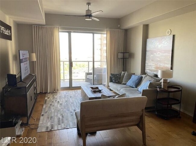 Building Photo - 8255 S Las Vegas Blvd