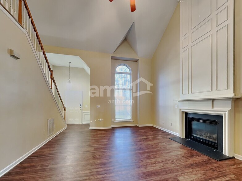 Building Photo - 3346 Cherrybrook Dr