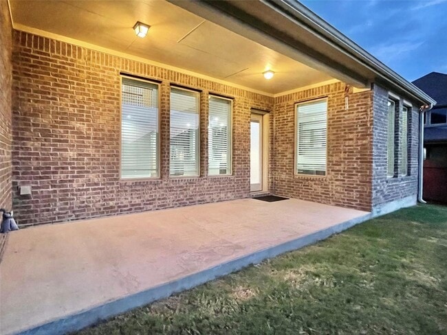 Building Photo - 3809 Mineral Dr