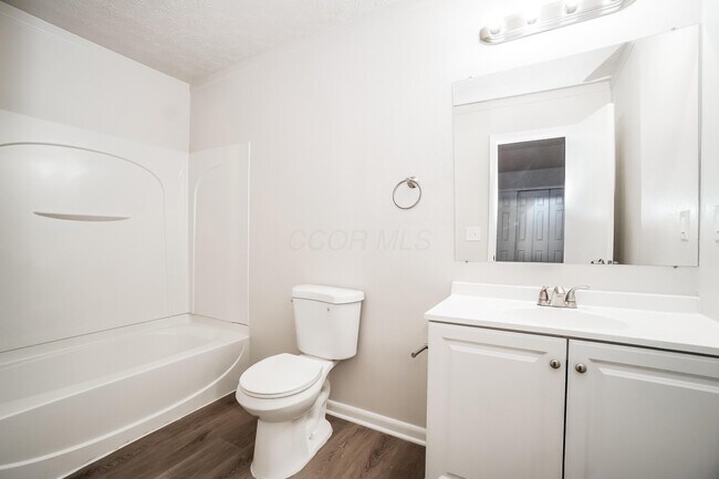 Building Photo - 6605 Hancock Ct